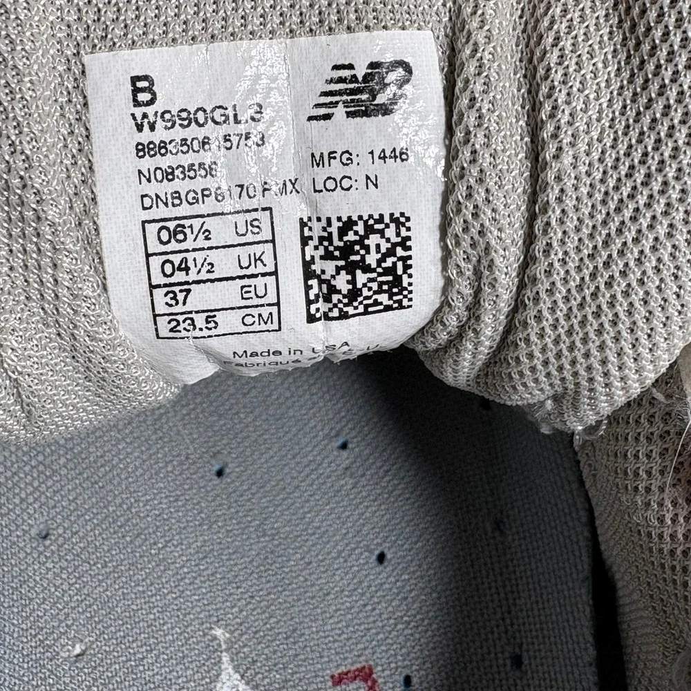 New Balance Running Shoes Womens 6.5 Gray 990v3 W990GL3 Made in USA Suede Mesh‎